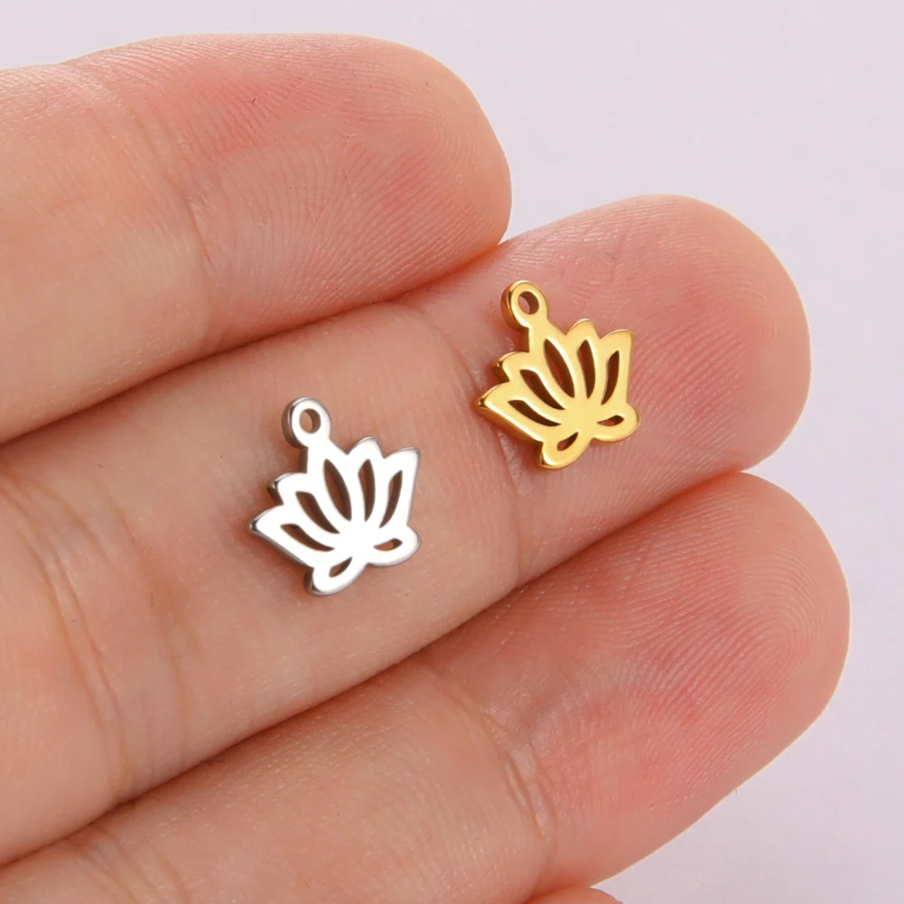 5pcs Mini Lucky Clover Charms for DIY Jewelry Making