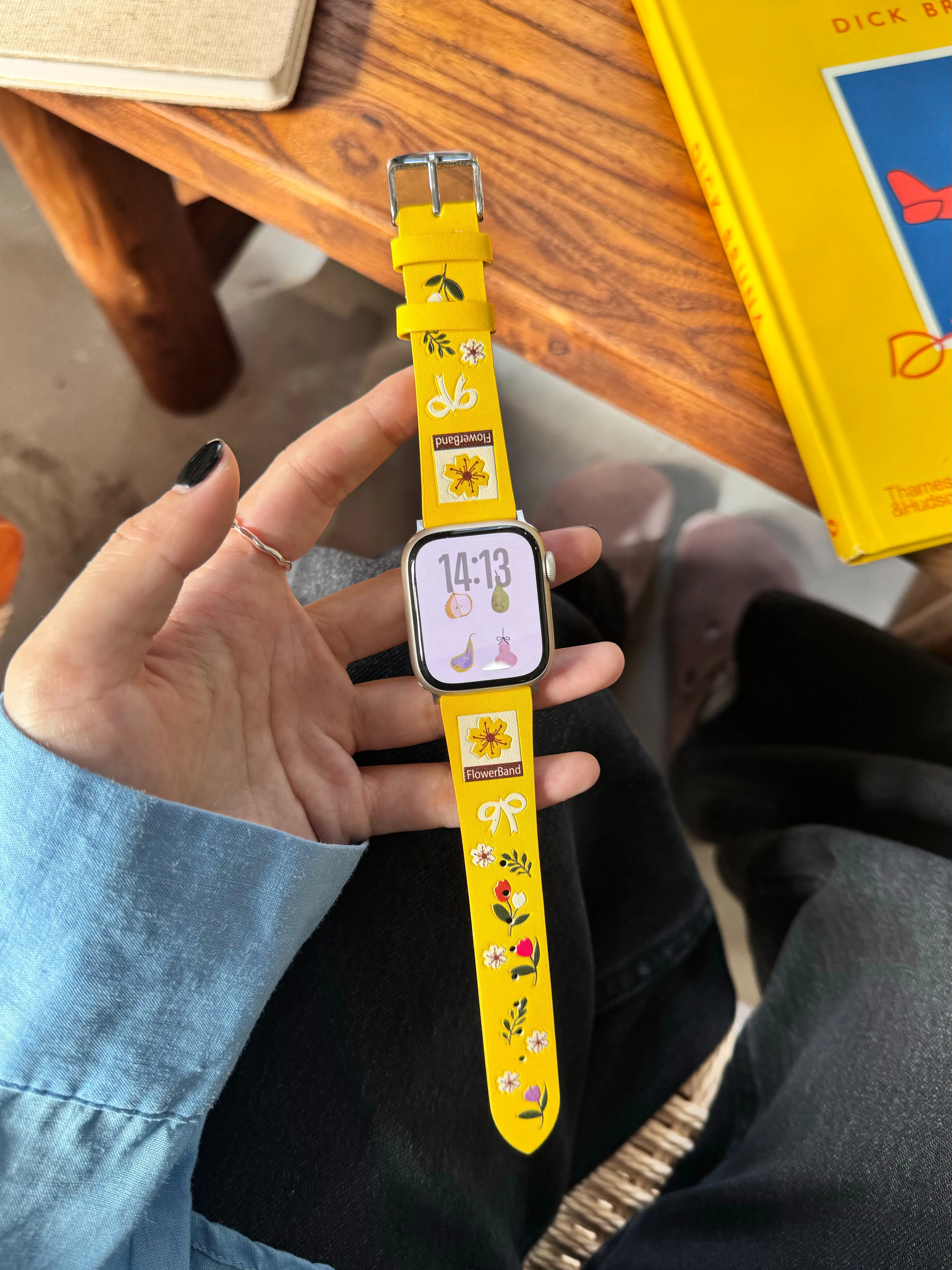 

Ремешок для iWatch из кожи с принтом Garden, совместимый с размерами 38 мм, 40 мм, 41 мм, 42 мм, 44 мм, 45 мм, 49 мм, модный ремешок.