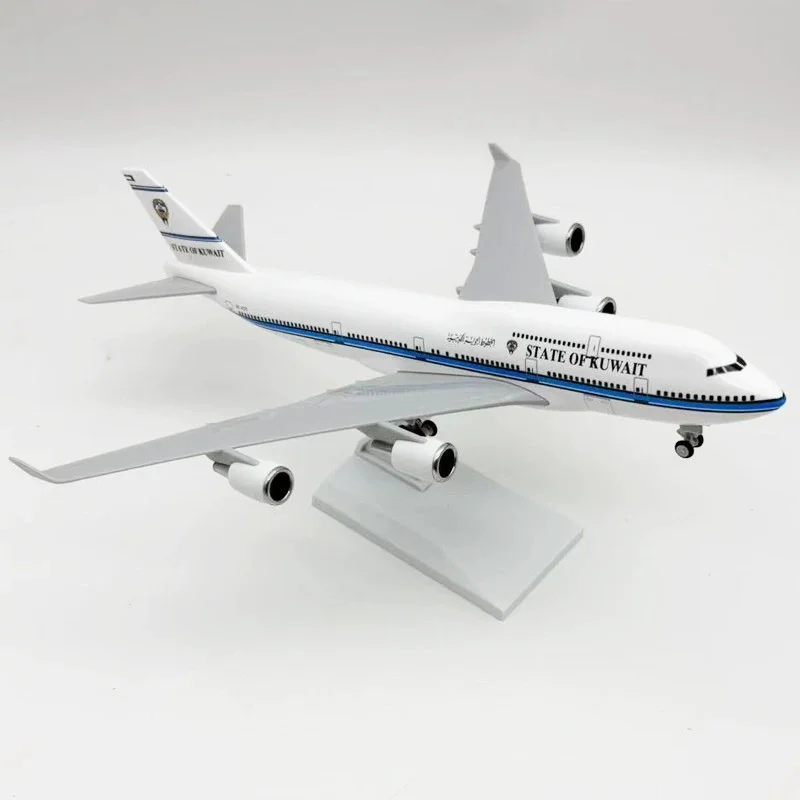 1:240 مقياس الطائرات B747 نموذج الخطوط الجوية الكويت 30 سنتيمتر الراتنج دييكاست نموذج طائرة الهبوط الطائرات الديكور المنزل #4