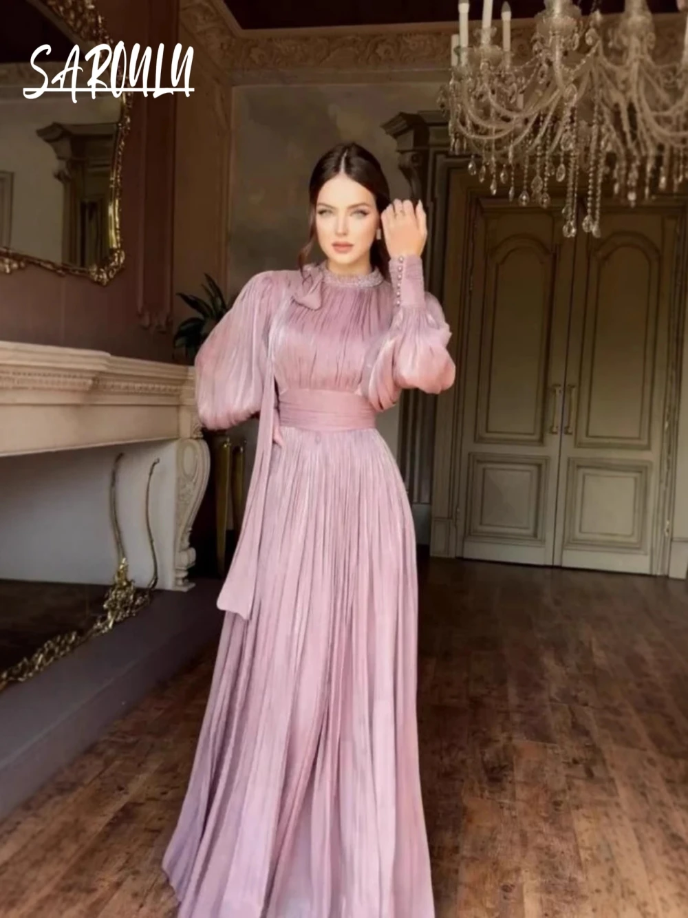 

Pink Princess A Line Evening Gown Classy High Neck Romantic Long Sleeves Rhinestones Prom Dress Vintage Women Dancing Party Wear