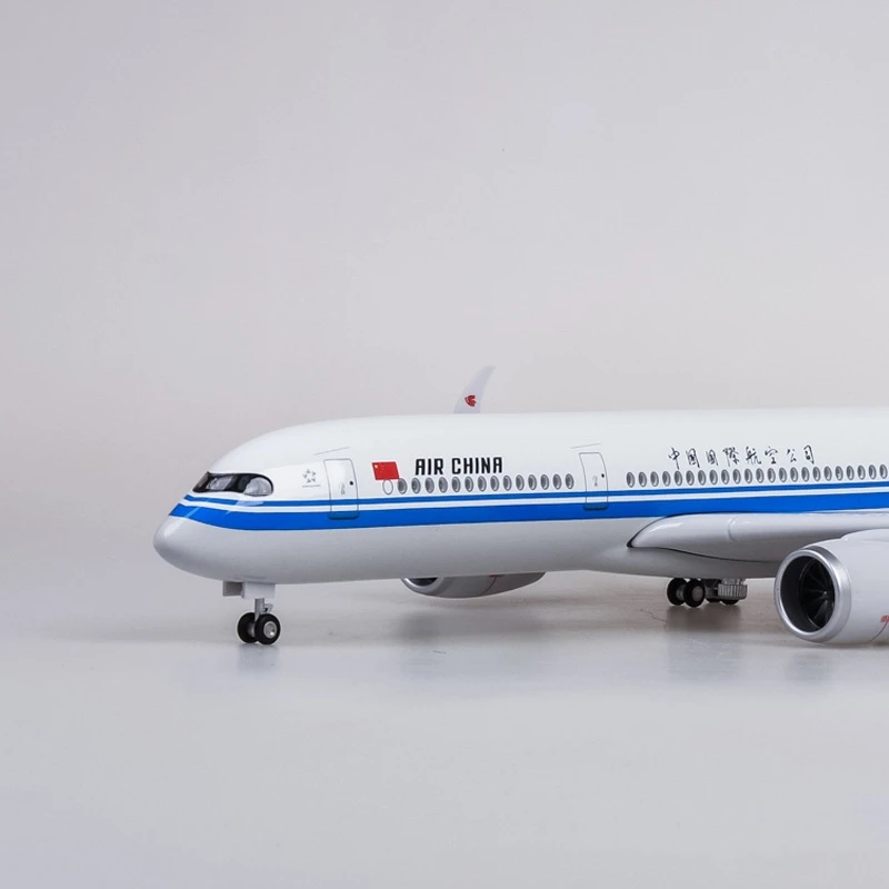 

1:142 Scale Model 47cm Aircraft A350 Air China Airline Toy Airplane Model W Light And Wheel Landing Gears Aviation Decoration