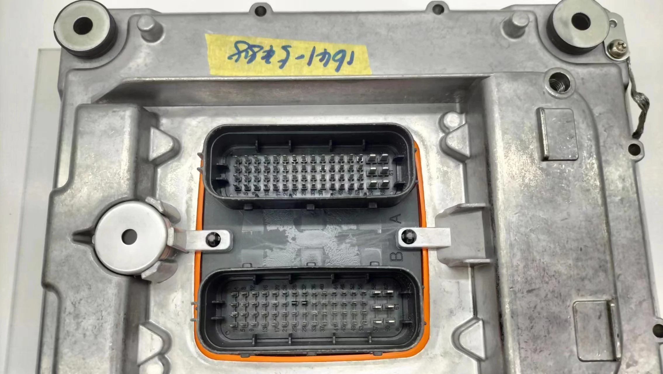 XUNPO Original New Penta TAD1641G1 Programmed ECU ECM Controller Electronic Control Module 20814594 For Excavator