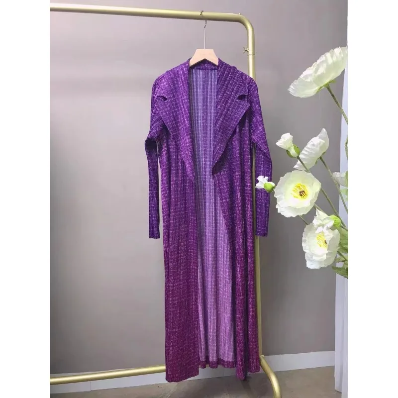 

Abaya Miyake Pleated Gradient Print Trench Coat Gown Evening Dress 2025 Fall New Waisted Light Luxury Gradient Trench Coat