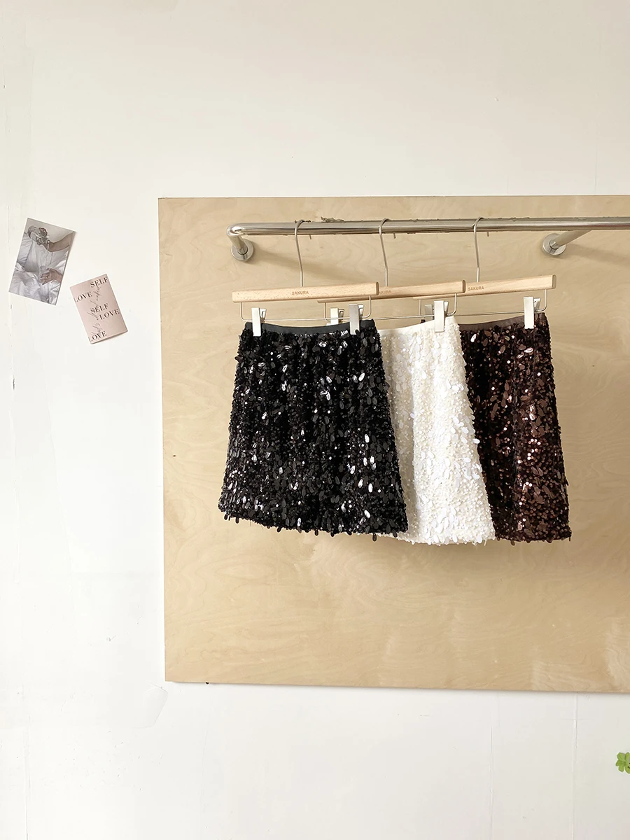 Spring 2026 Korean Style Fashionable Glitter Half-length A-line  Skirt Women's High-waist Slimming Polyester Fiber
