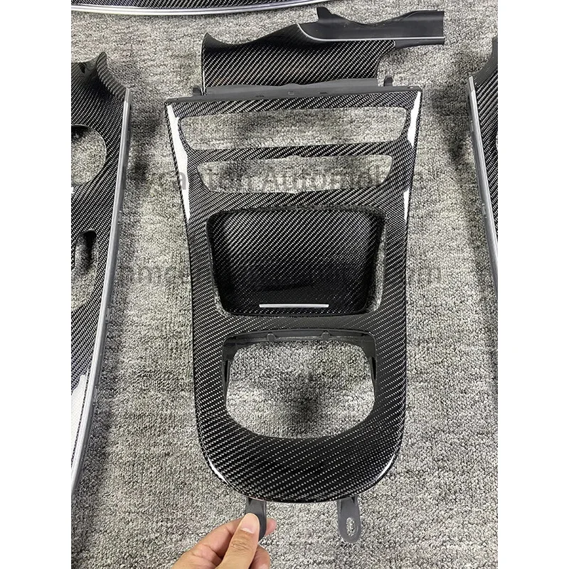 

Лидер продаж с фабрики, прямой автоматический интерьер из углеродного волокна, подходящий для W213 2016-2023, инструменты для салона автомобиля