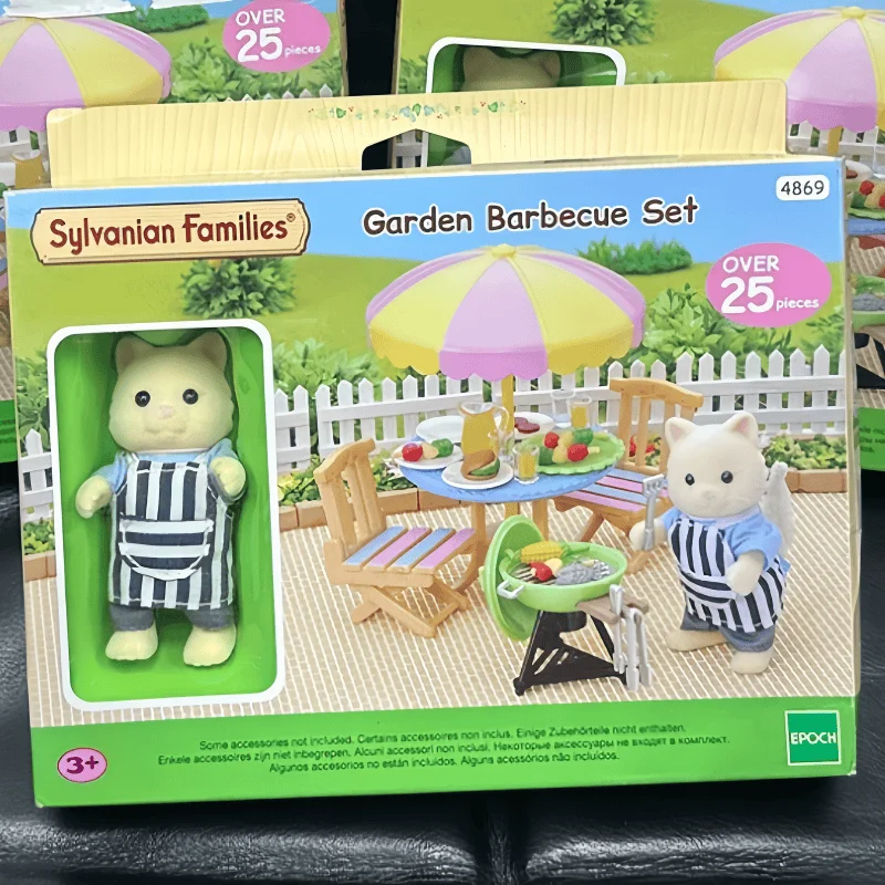 

Genuine Sylvanian Families Garden Barbecue Series Kawaii Forest Doll Figrues Room Ornaments Families Christmas Flocking Toy Gift