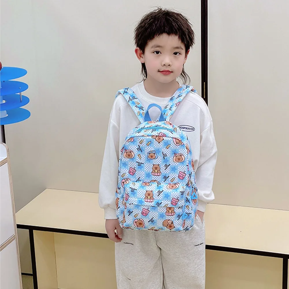 กระเป๋าเป้สะพายหลัง Capybara Capybara น่ารักกระเป๋านักเรียนลําลองกระเป๋าเก็บการ์ตูน