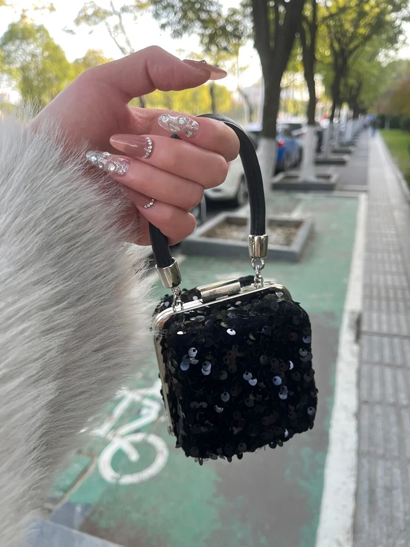 Błyszczące cekiny Mini torebka damska modna łańcuszek damska torby na ramię Crossbody luksusowa modna para ze spódnicą torebka szminka