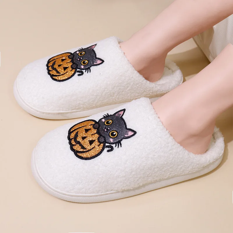 

Pumpkin Cat Pattern Soft House Slippers for Women 2025 Winter Plush Warm Indoor Slippers Woman Cute Cartoon Comfort Cotton Shoes