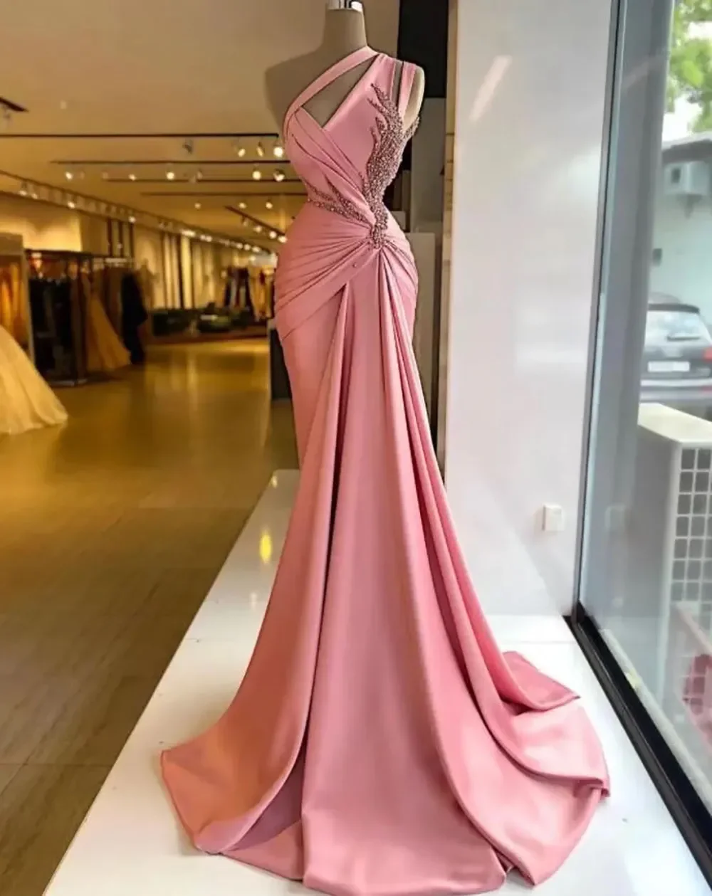 Customized Pink Satin Mermaid Evening Dresses Pleat Prom Party Gown Formal Zipper Plus Size Beaded One-Shoulder robes de soirée image 2