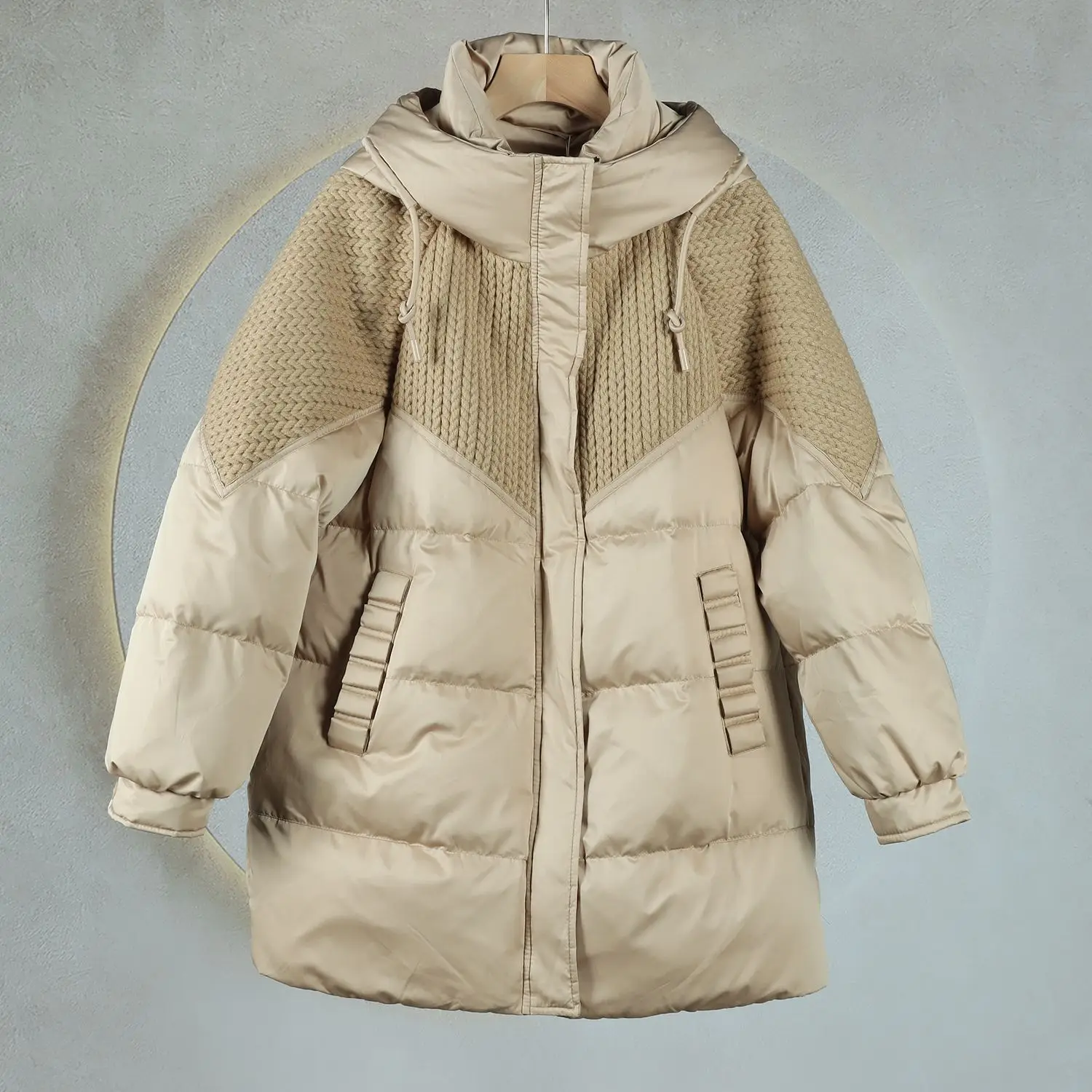 2025 겨울 신작 여성 다운 재킷 루즈한 후드 니트 스플라이싱 재킷