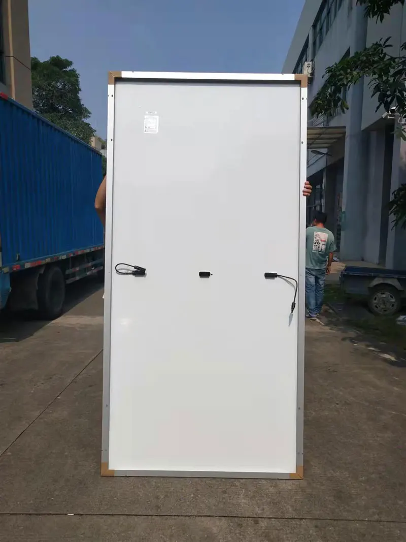 Pannello solare 600W 60000W 110v 220v Perc Split Half Cut Cell MBB Caricabatteria solare Sistema domestico On Off Grid Car Caravan Camp