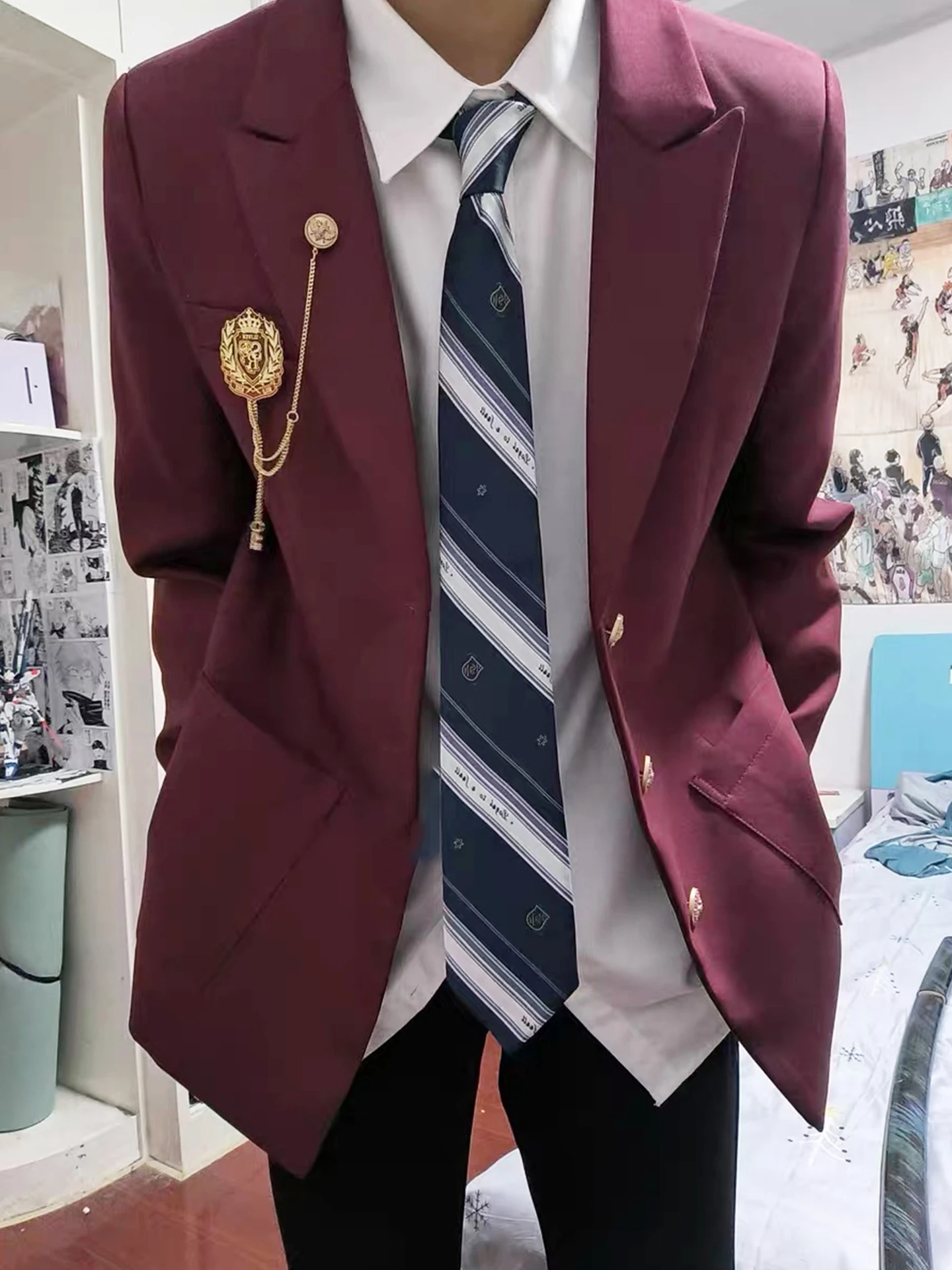 

Red Casual Men's Suit Jacket Youthful College Style Korean Loose Fit Japanese Casual Two-Piece Suit Set Standard Tailoring