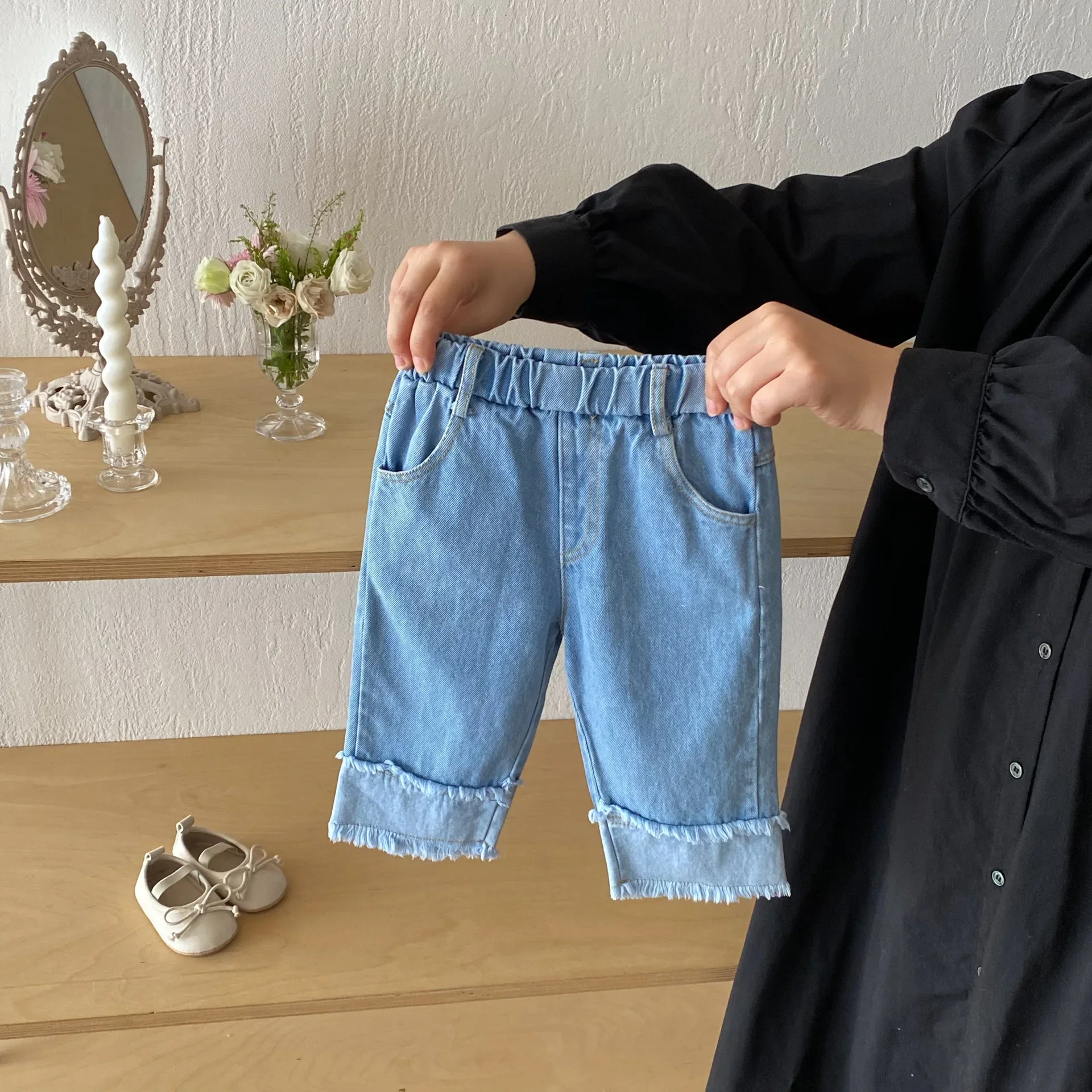 

2025 Autumn New Arrival 0 - 4 Years Old Girls Jeans Frayed & Rolled Cuff Splicing Design Elastic Band Loose Casual Pants