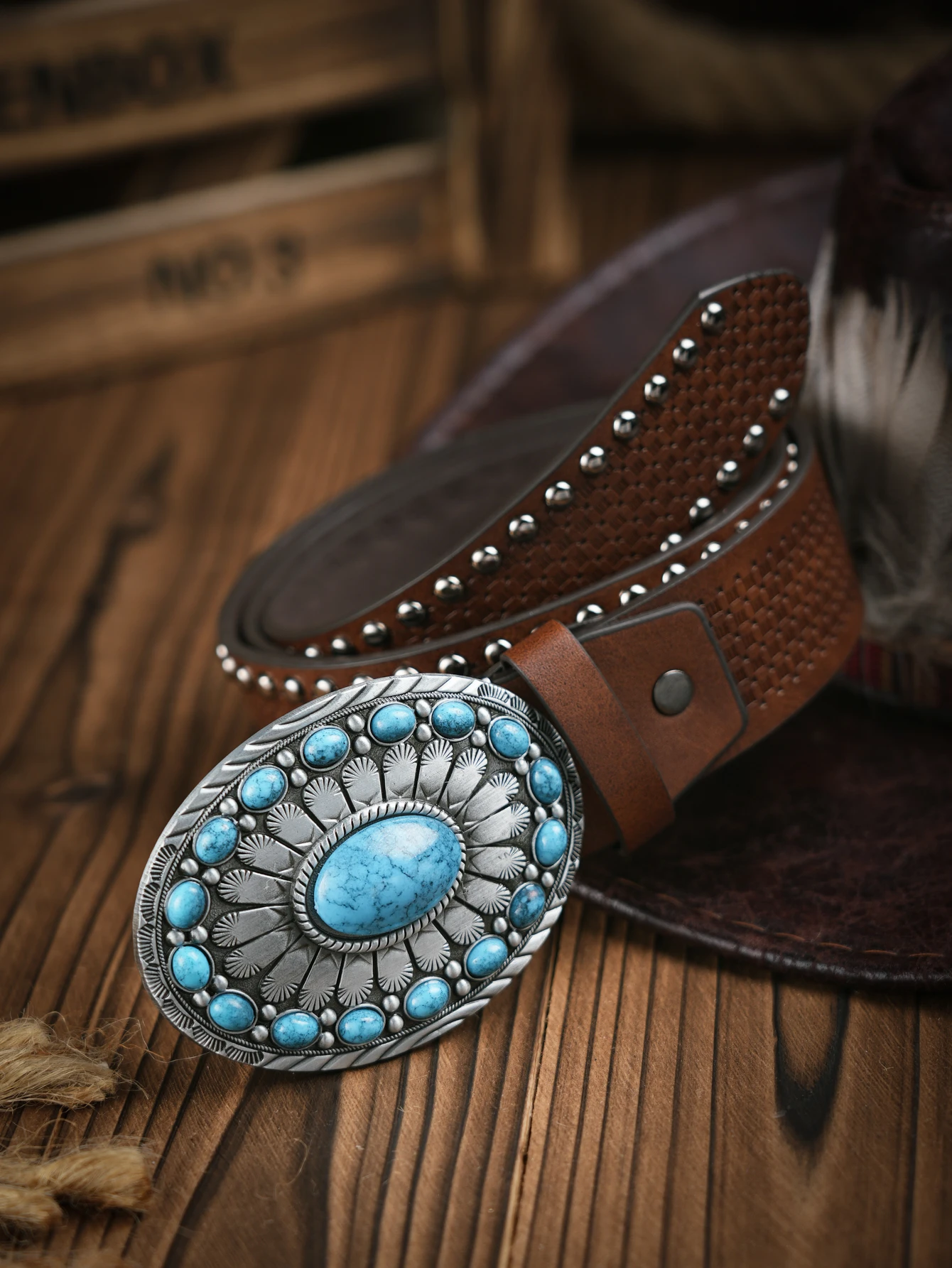 Ein lässiger Retro-Gürtel im Western-Stil für Herren und Damen! PU-Ledergürtel mit Metallschnalle, geeignet für den täglichen Arbeitsgebrauch – Detail 4