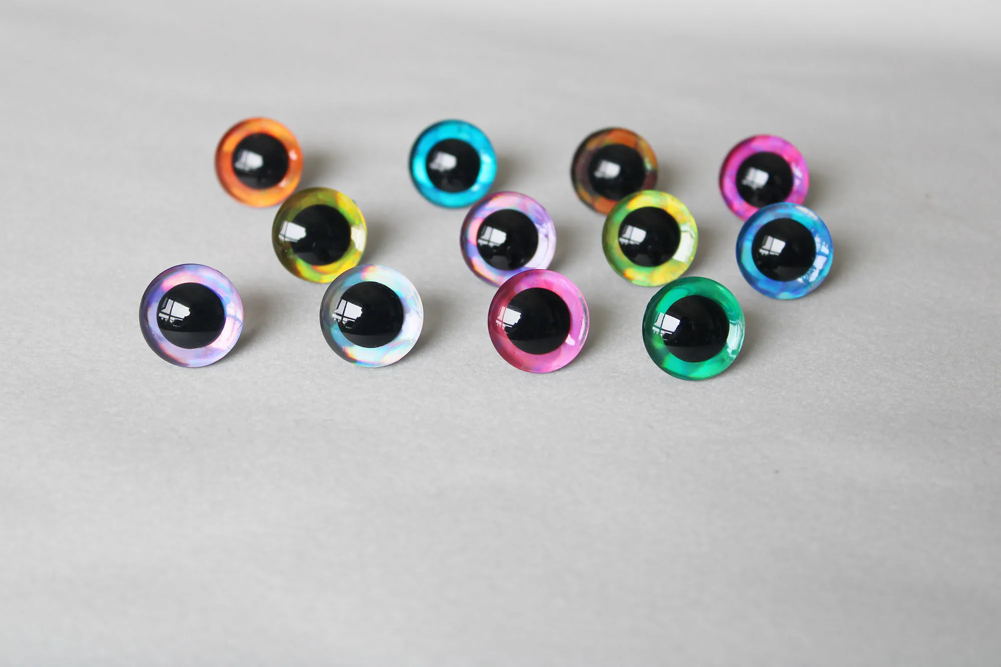 100szt 14mm 16mm 18mm 20mm 25mm 30mm 35mm Trapezowe oczy zabawek 3D KOLOROWE EYES Lalek bezpiecznych dla majsterkowiczów CRAFT--D12