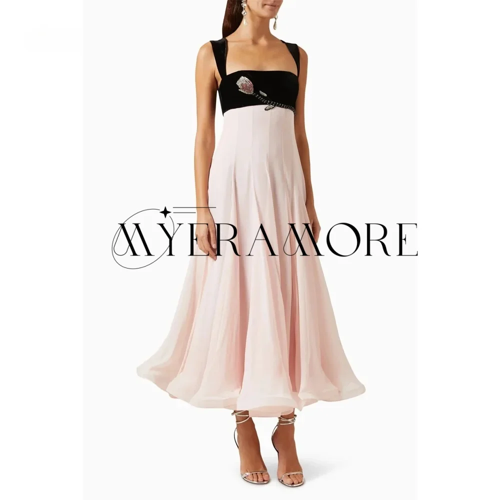 Contrasterende kleur Avondjurken Roze Vierkante hals Kralen A-lijn Theelengte Celebrity Galajurken Op maat gemaakte فسات voiture