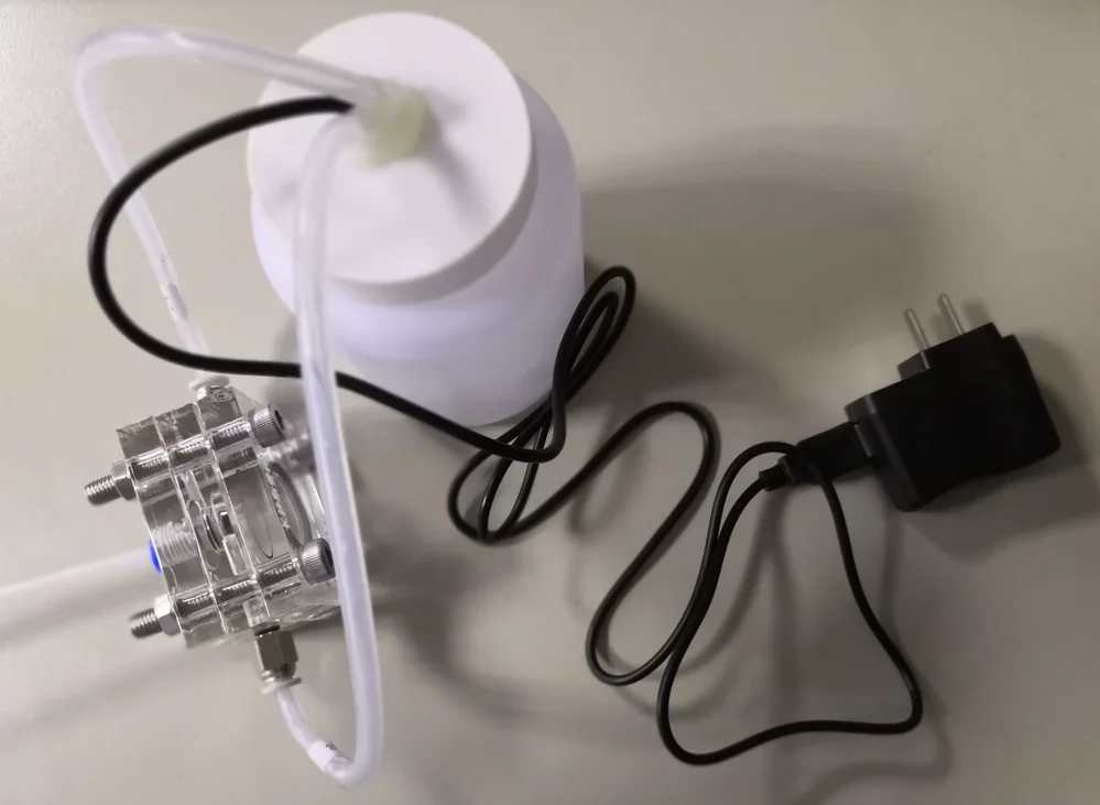 Built-in Circulating Fluid Transfer Pump Mini Pump Accessory For Lab Liquid Circulation Cavity Test