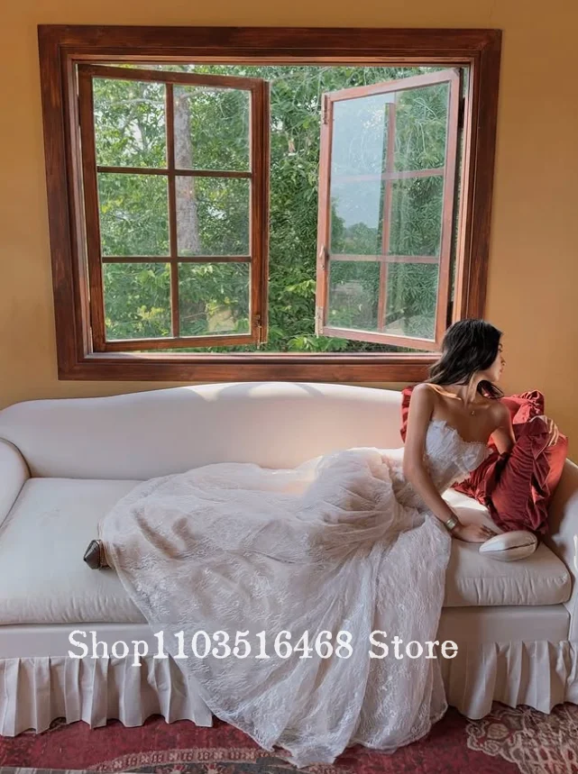 Customized Ivory Strapless Wedding Dress Sweet Lace Sheer Corset Wedding Gown Princess Wedding Party Dress Homecoming Dress