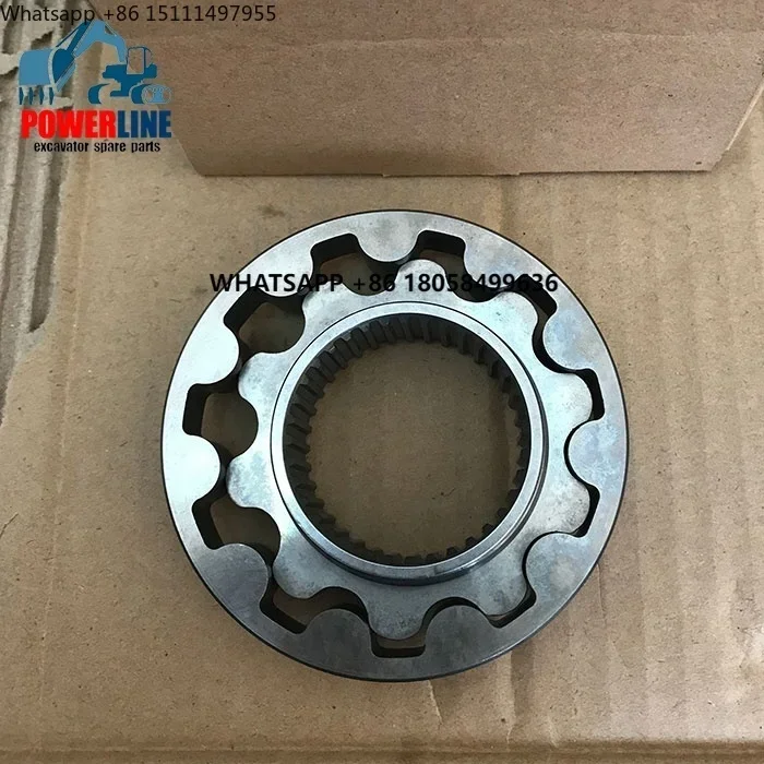 Tractor Engine V3800 V3600 Oil Pump 1C010-35070 for Kubota