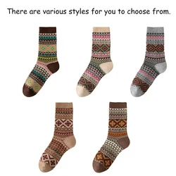 Womens cotton Socks Autumn and Winter Warm Socks Thick Knit Cabin Cozy Crew Soft Socks Gifts for Women Colorful Fashion