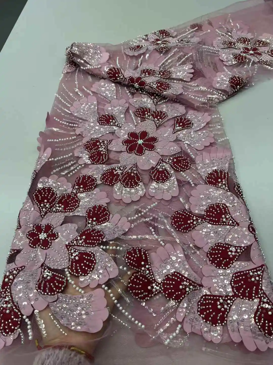 

2025 High Quality African Nigerian Tulle Lace Fabric Sequins Embroidery French Flower Lace For Wedding Party Dress Beads 5 Yards