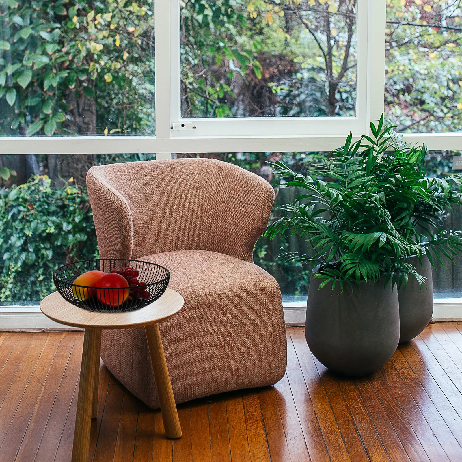 

11 Inch Wire Basket for Kitchen Fruit Bowl Round Handmade Iron Sturdy Snack Storage Basket Multi Functional Decorative Bowl Home