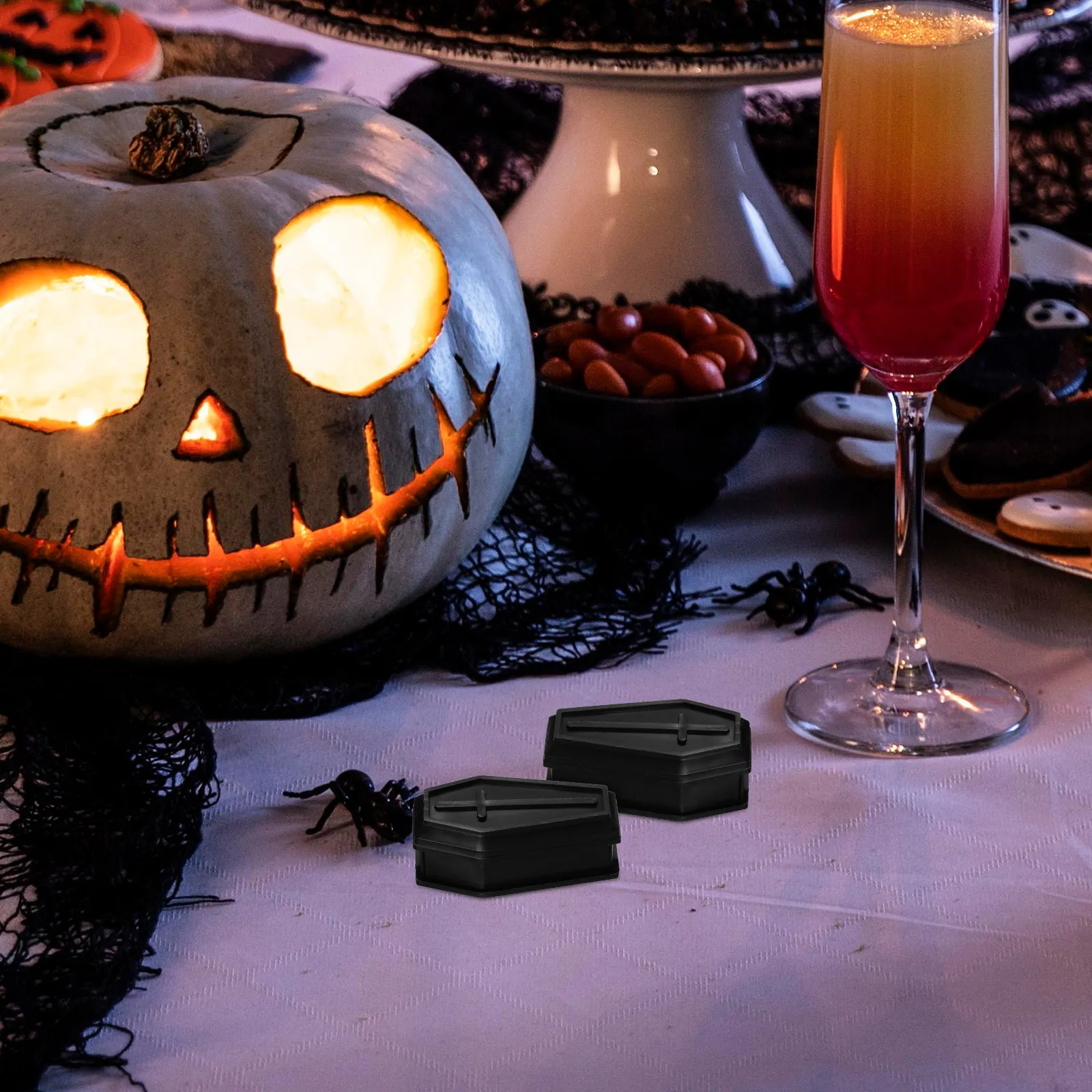 

2 шт. черные коробки-гробики, классические шикарные коробки для угощений в форме гроба, декоративные коробки для конфет, реквизит для вечеринок, розыгрышей, Хэллоуина, дома с привидениями