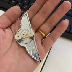 1pcs Metal Car Floor Mat emblem carpet logo Interior sticker Accessories for Bentley Bentayga Continental Flying Spur Mulsanne