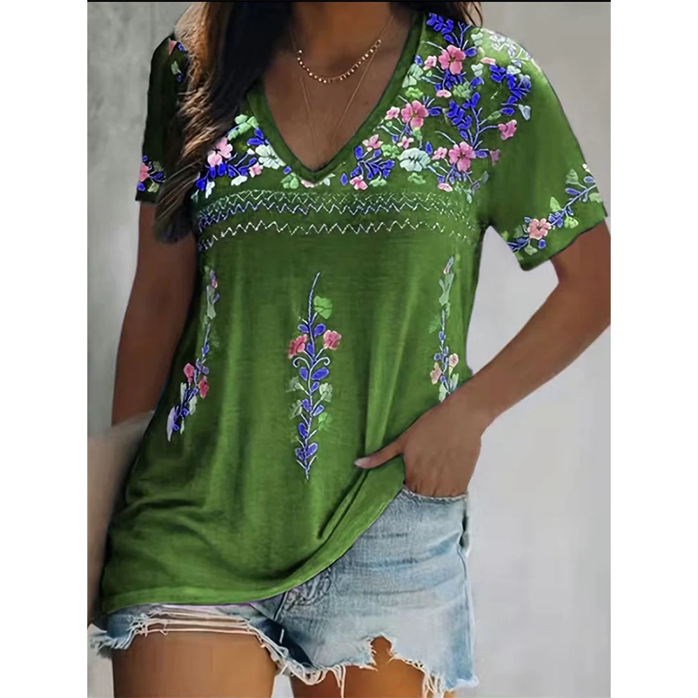 Boho Floral Print T-shirt Ethnic V-neck Summer Short Sleeve Tshirt Ladies Clothing Female Tee Top Oversized Vintage Women Tshirt