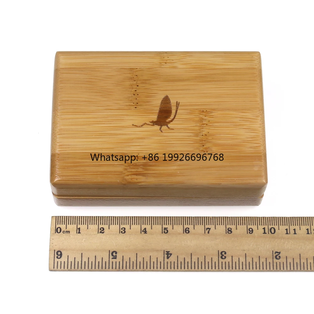 

Small Bamboo Made Fishing Fly Box Nymph Fly Case Gift Case Double Faced Pocket Fly Cases 98mmX70mmX30mm factory