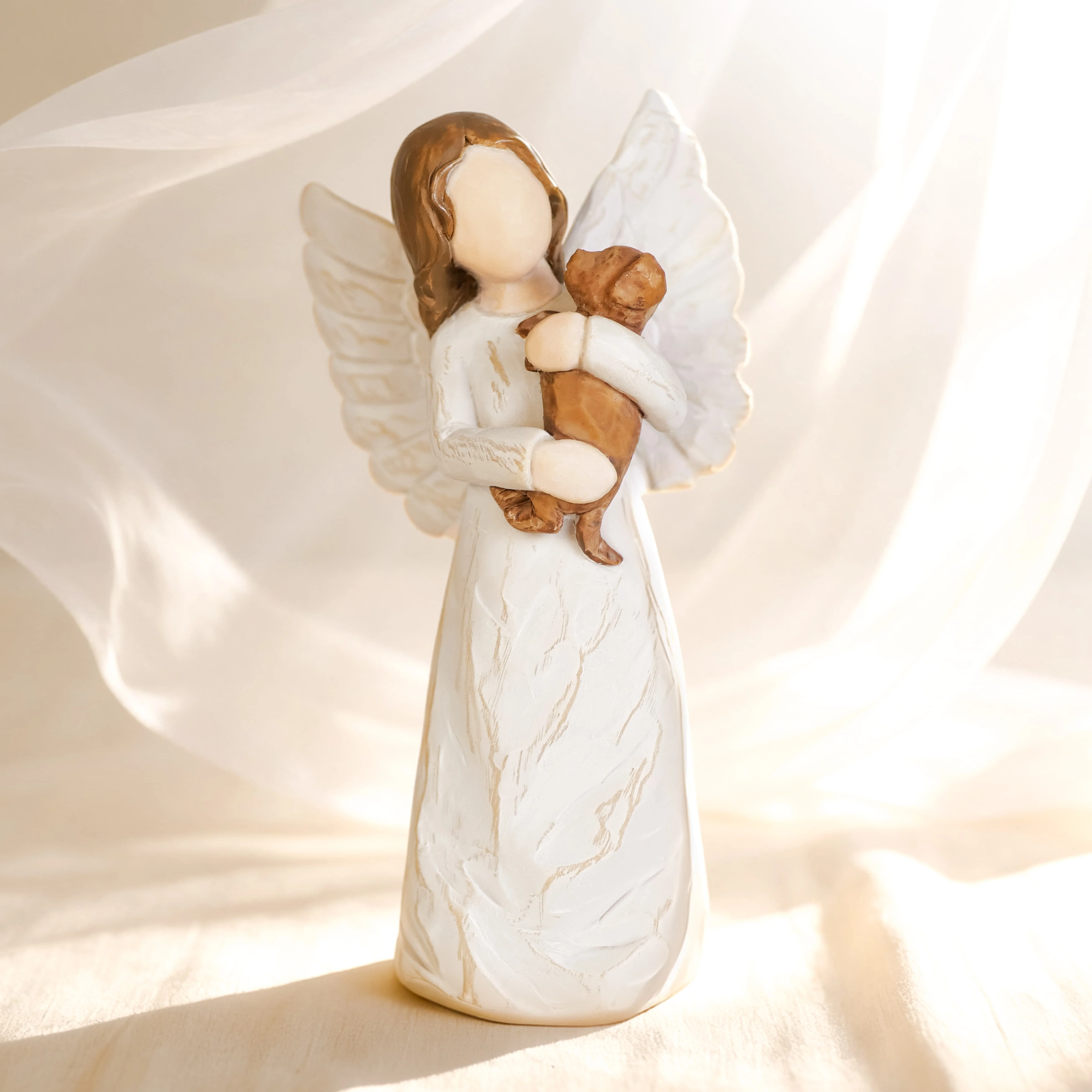 Angel Hug Dog Resin Statue Handmade Figurine Pet Memorial Keepsake Home Tabletop Decoration Gift for Dog Lover