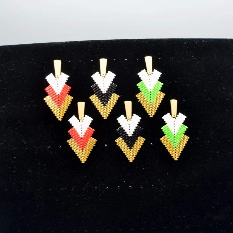 

Серьги из рисовых бусин в богемном стиле, геометрические разноцветные серьги ручной работы из сплава, индивидуальный оригинальный дизайн, женский национальный стиль, расшитые бисером