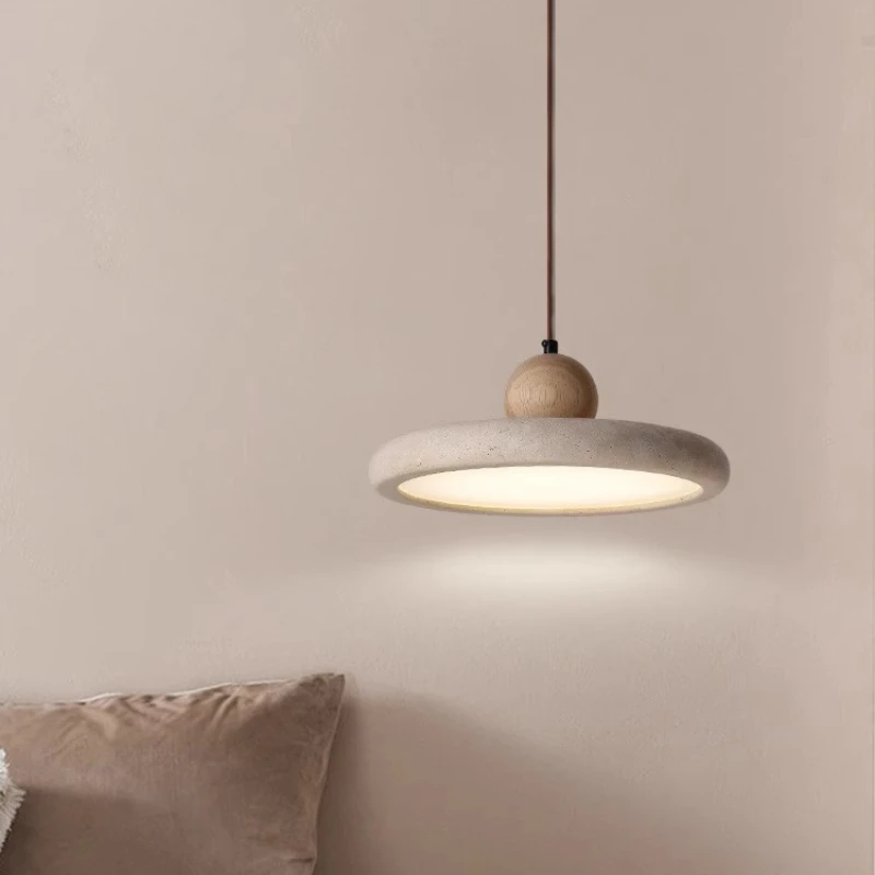 Lampada a sospensione a led Creativo UFO Camera da letto rotonda accanto al lampadario Ristorante in pietra Tavolo da pranzo Leggero Legno Colore