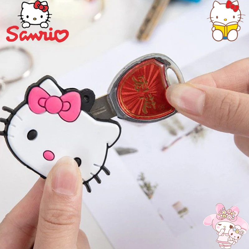 Sanrio Pacha dog hello kitty Melody Kawaii Key Cover Silicone Key Chains Women Man Funny Car Key Holder Caps Kids Party Gift