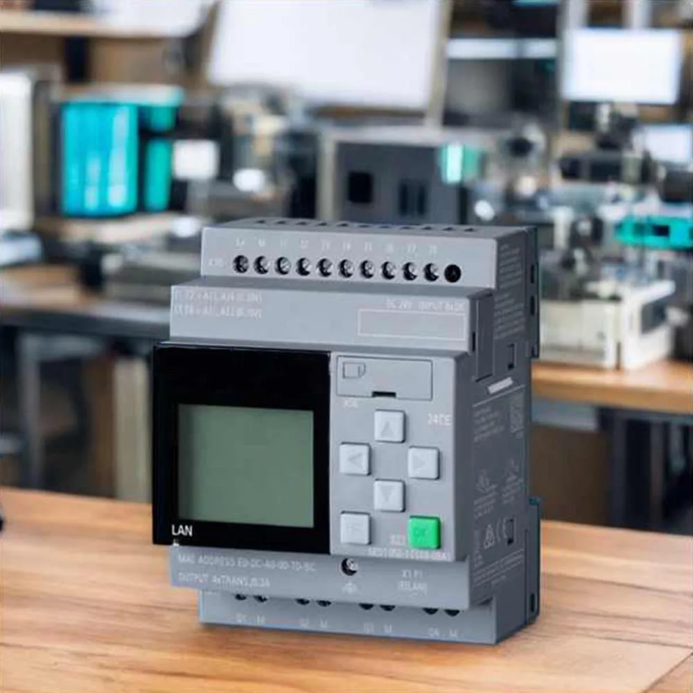 وحدة تحكم PLC مدمجة 24 فولت 8DI(4AI)/4DQ وحدات 6ED1052-1CC08-0BA2 قابلة للتوسيع مع خادم الويب المتكامل لإنترنت الأشياء الصناعية