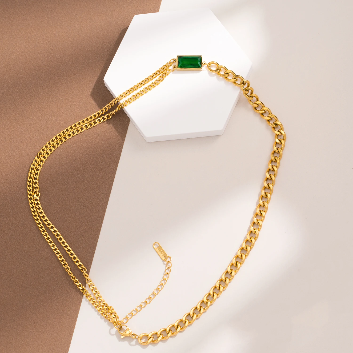 Classic Emerald Asymmetric Chain Necklace for Women Stainless Steel Necklace for Daily Wear Jewelry