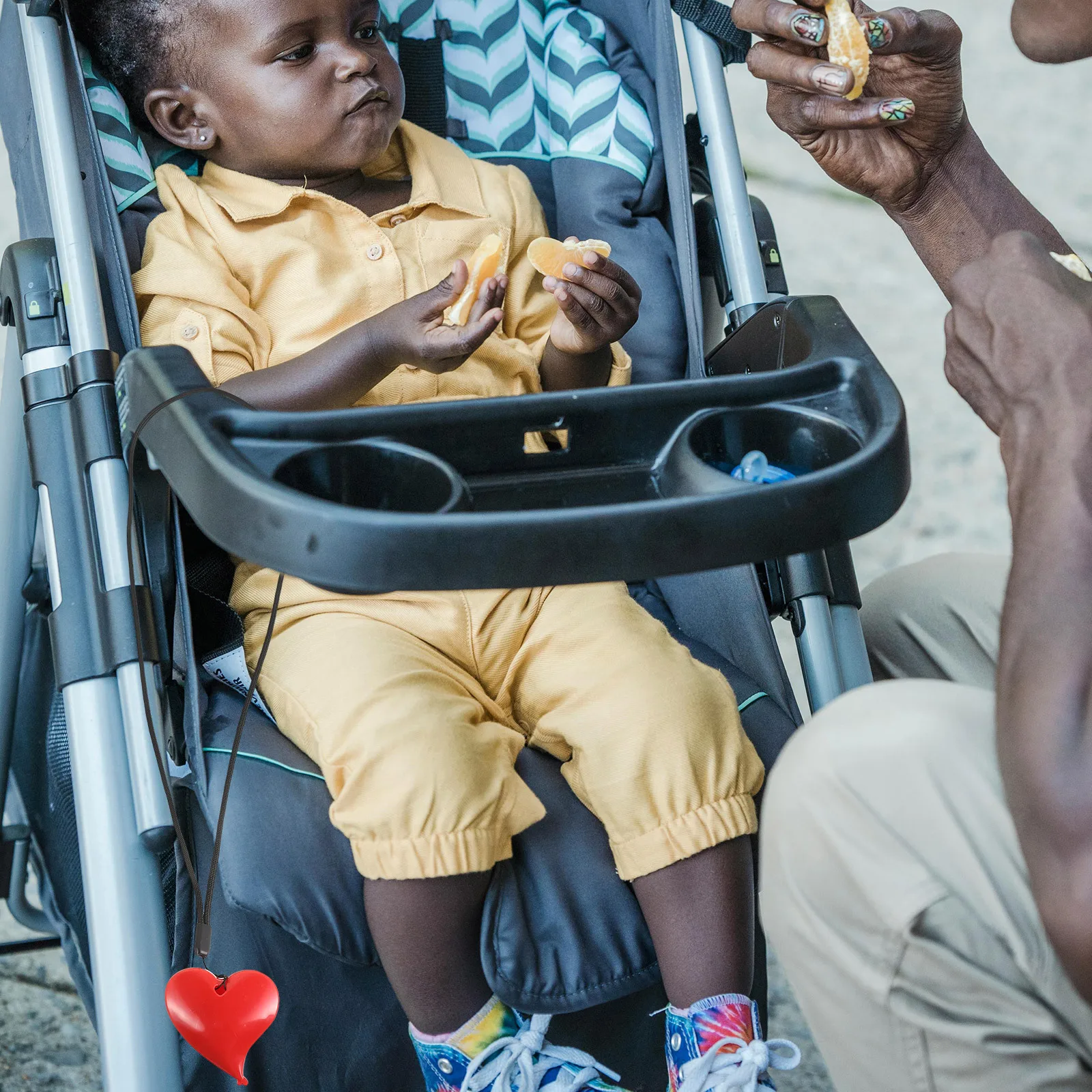 

1Pair Versatile Baby Bib Clips Stroller High Chair Attachment Durable Washable Infant Accessories Feeding Supplies