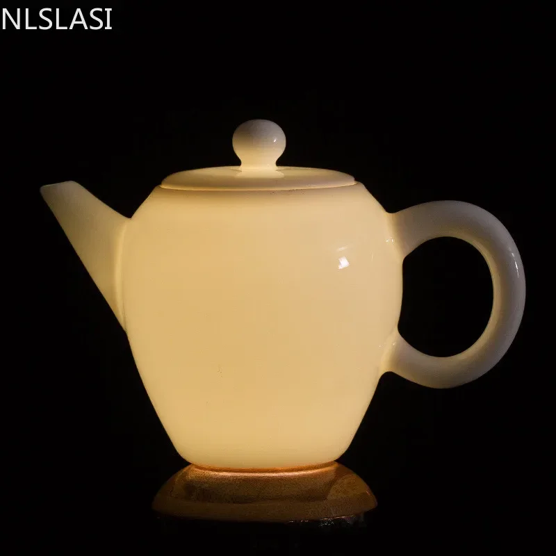 NLSLASI Chinese Handmade White Porcelain Teapot Ivory White Tea Pot Ceramics Teaware Tea Infuser Pu\'er Oolong Tea Filter Kettle