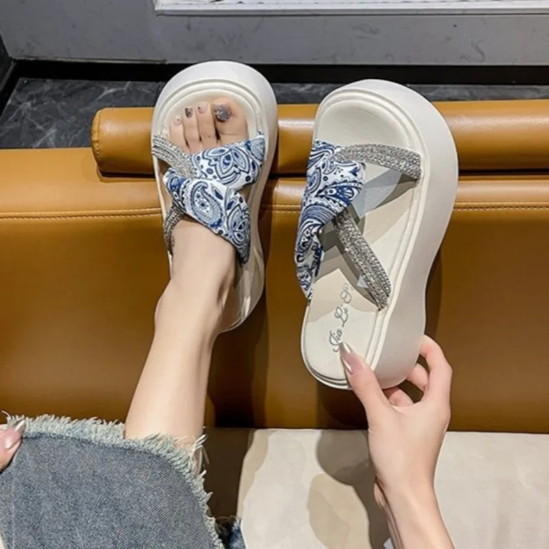 

Platform Sandals High Heels Gladiator Slippers Woman Fashion Trendy Summer Beach Leisure