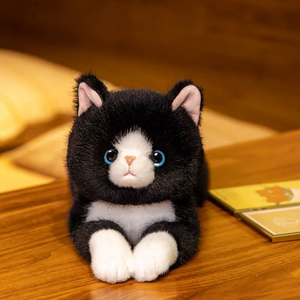 

Pet Doll Cuddly Kitten Toys Lying Prone Lovely Lifelike Cat Doll Soft Texture Cute Simulation Stuffed Cat Gift Giving