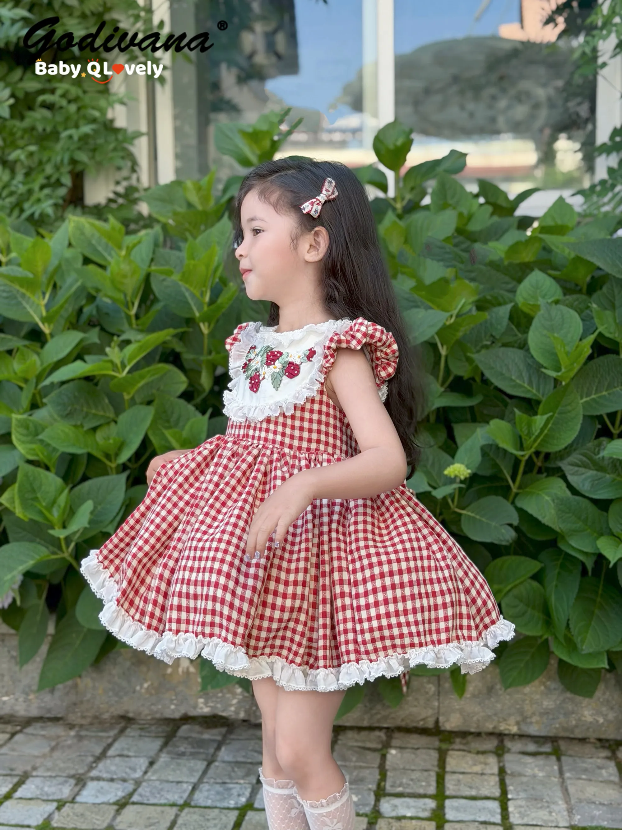 Original Baby Girls Vintage Red Plaid Cute Strawberry Embroidery Tutu Dress 2026 New Summer Kids Birthday Party Princess Dress