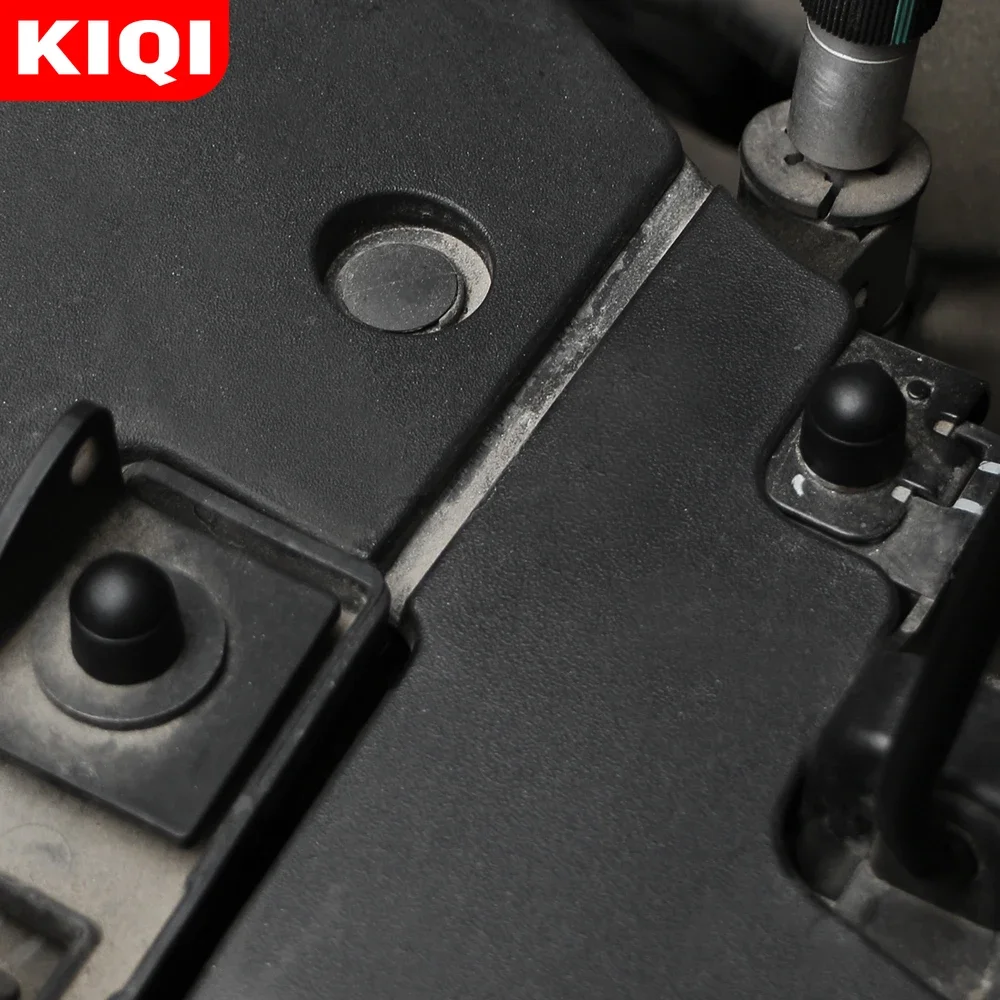 KIQI 20Pcs Interior Car Door Screw Protection Cap Cover for Suzuki SX4 SWIFT Alto Liane Grand Vitara Jimny S-Cross Accessories