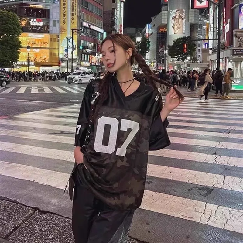 Retro Punk Hip Hop Street V-Ne Sport T-Shirt Baumwolle Casual Fem Faion Frühling 2023, kleine Anzahl 07