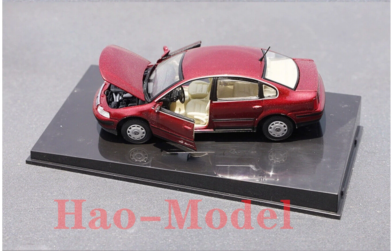 1/43 For Shanghai VW PASSAT B5 1.8GSI Model Car Diecast Metal Boys Girls Toys Kids Gifts Hobby Display Ornaments Collection