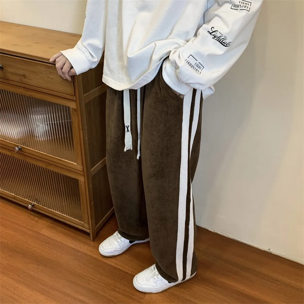 Men Casual Sweatpants Corduroy Fleece Autumn and Winter Wide Leg Pants Streetwear Loose Mens Trousers Versatile Man Pants