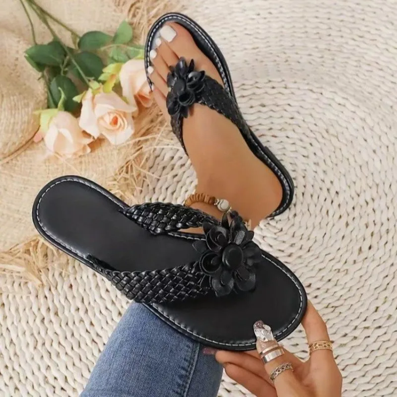 Women\'s Flower Flat Flip Flops Woman Sandals Ladies Slippers Boho Style Braided Band Open Toe Shoes, Casual Non Slip Slides