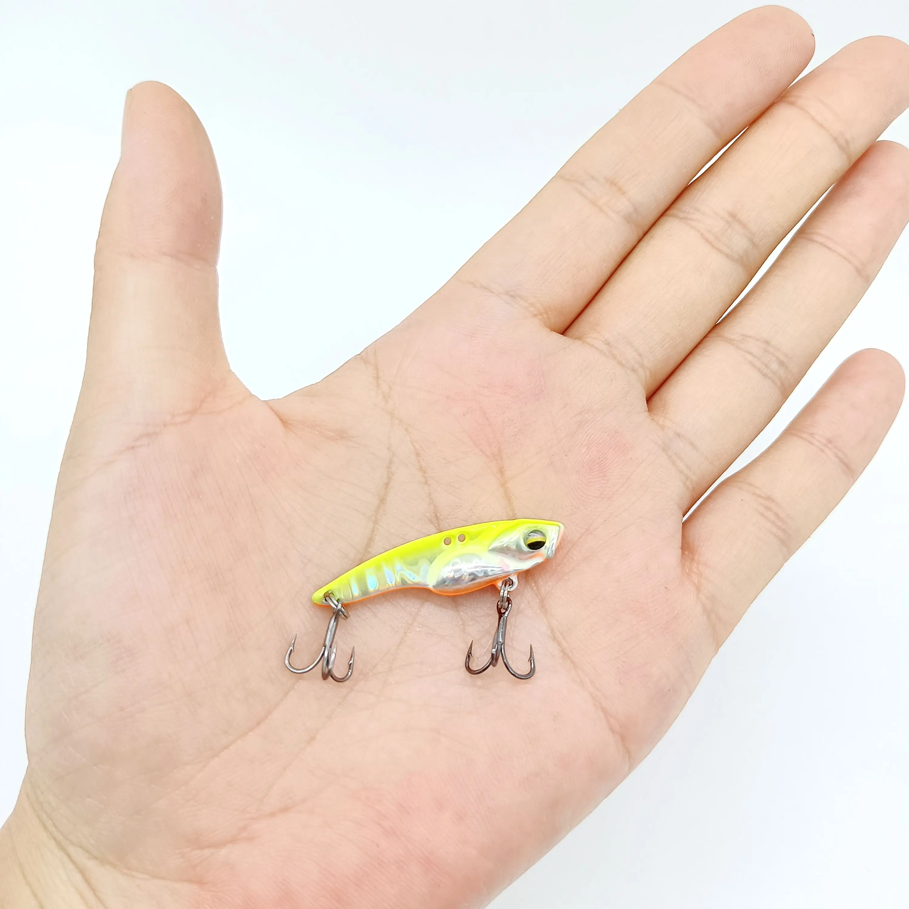 DUODUOYU 1PCS Metall VIB Jig Angeln Locken 3,5g/5g/8g Künstliche Löffel Spinner Sinking vibetion Drillinge Pesca Angelgerät – Detail 7