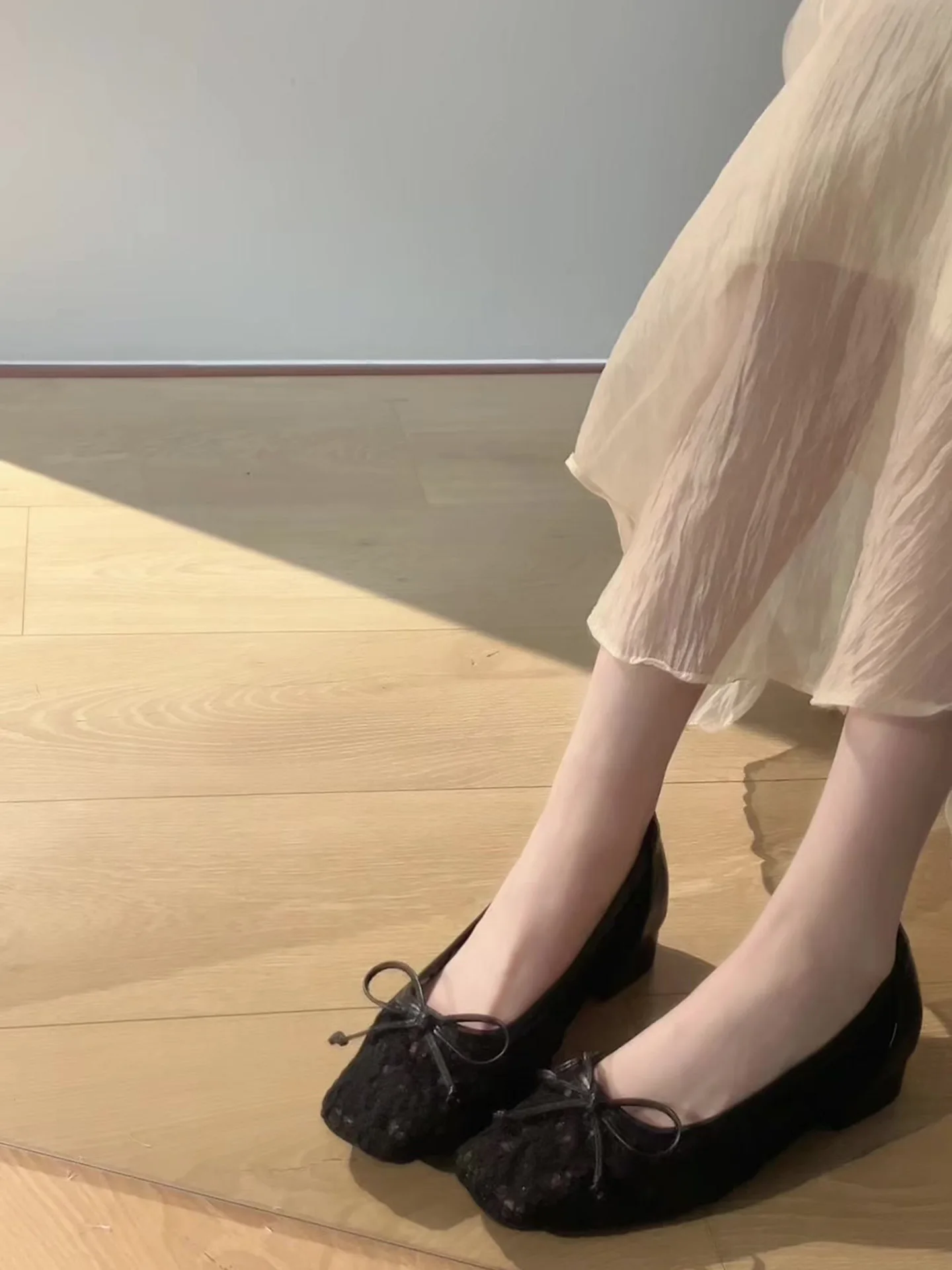 elegantes-bailarinas-para-mujer-con-cordones-malla-y-nudo-tacon-grueso-punta-redonda-zapatos-de-moda-para-jovenes
