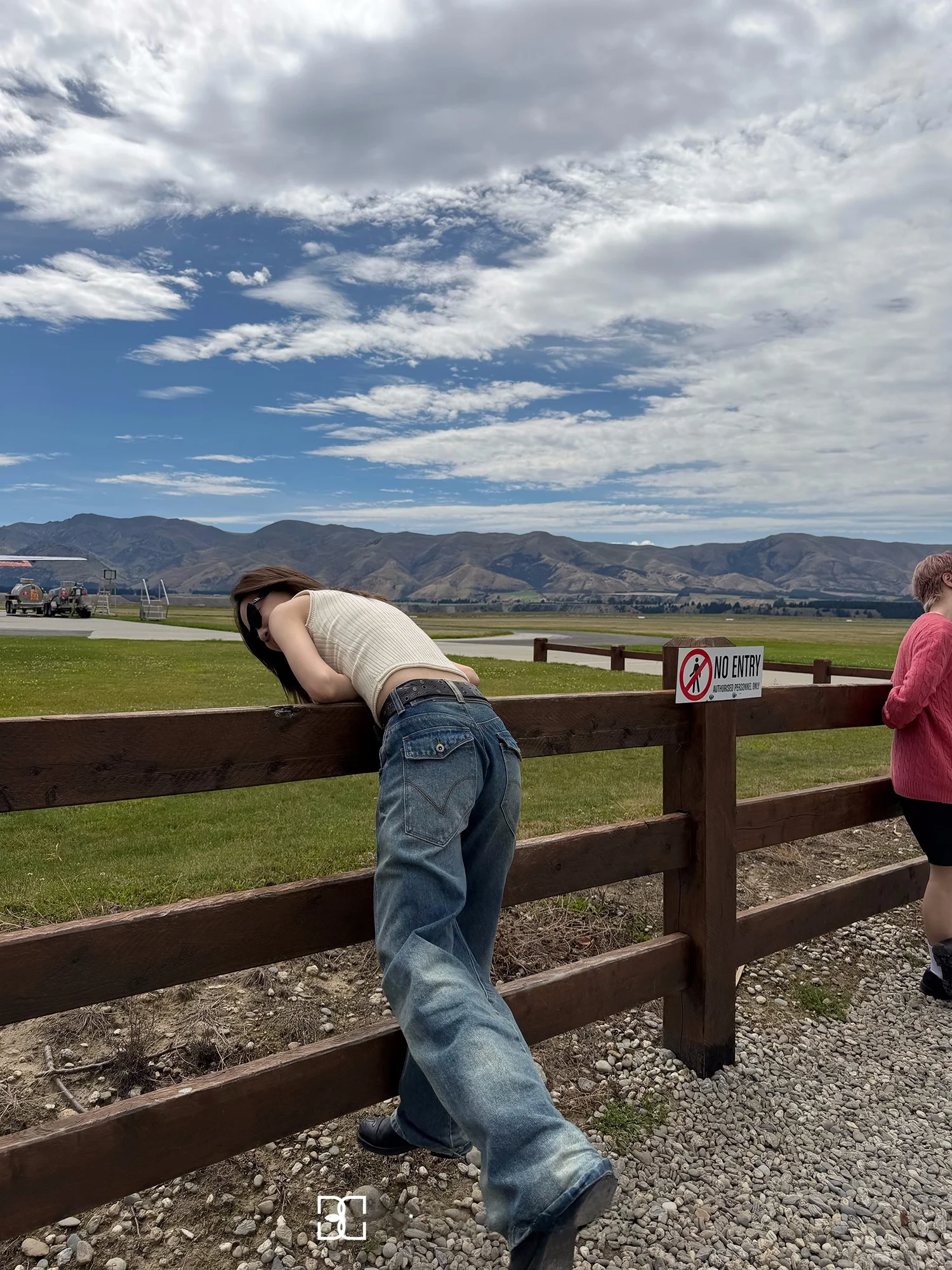 

Obliviate Vintage adual Waed Denim Jeans Women's Retro Faded Design Casual High Waist Cotton Straight Leg Trousers